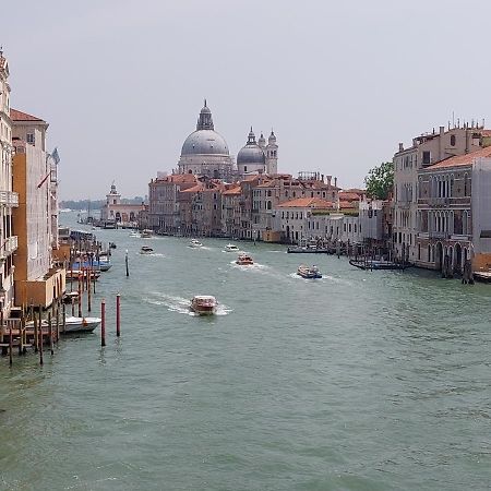 Appartamenti Ca'Giustinian Venecia Exterior foto