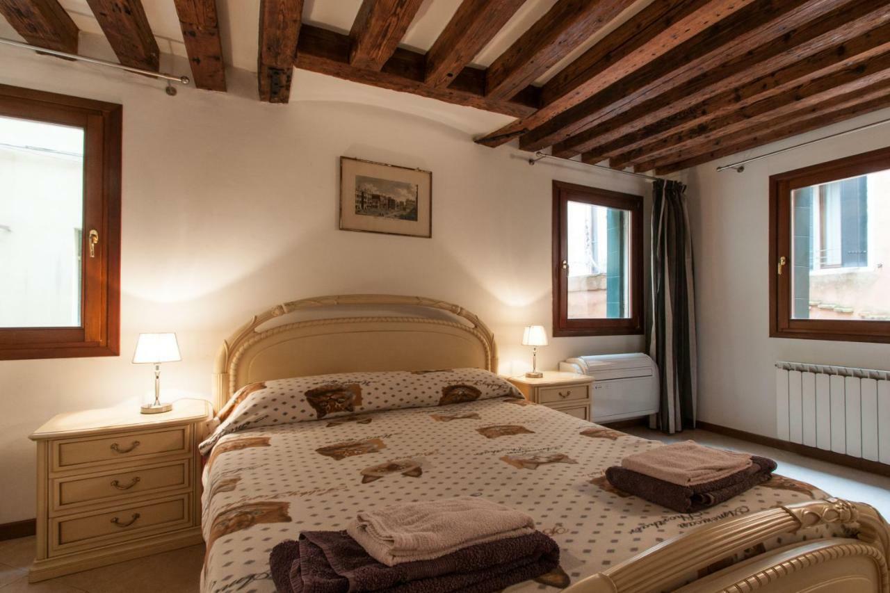 Appartamenti Ca'Giustinian Venecia Exterior foto